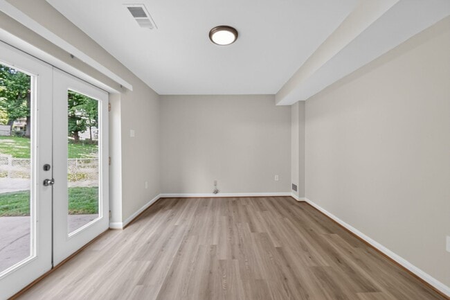 Building Photo - 4898 Wheatstone Dr
