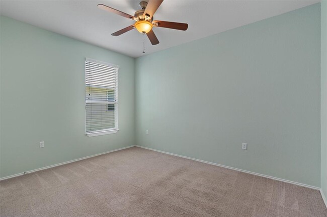 Building Photo - 5508 Nelson Oaks Dr