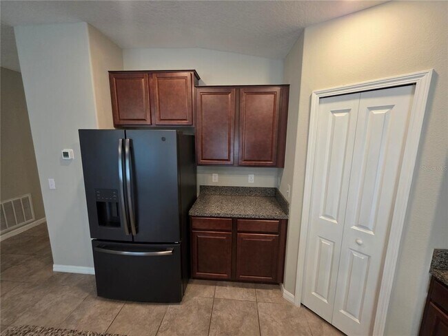 Building Photo - 1740 Broad Winged Hawk Dr