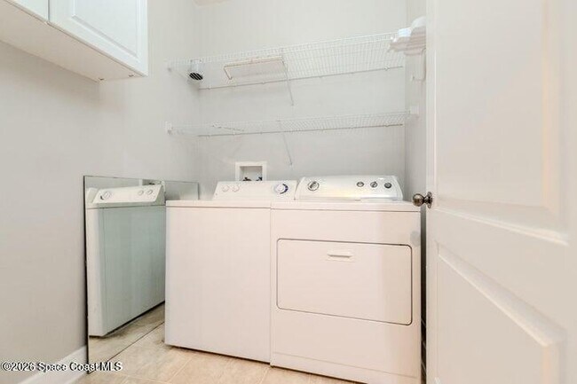 Building Photo - 6450 Borasco Dr