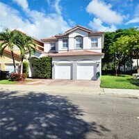 Building Photo - 10955 NW 87th Ln