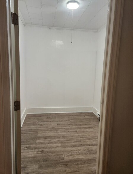 Bedroom 2 - 290 2nd Ave