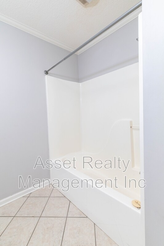 Building Photo - 203 Sweet Gum Lane