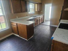 Building Photo - 511 S Lutterloh Ave