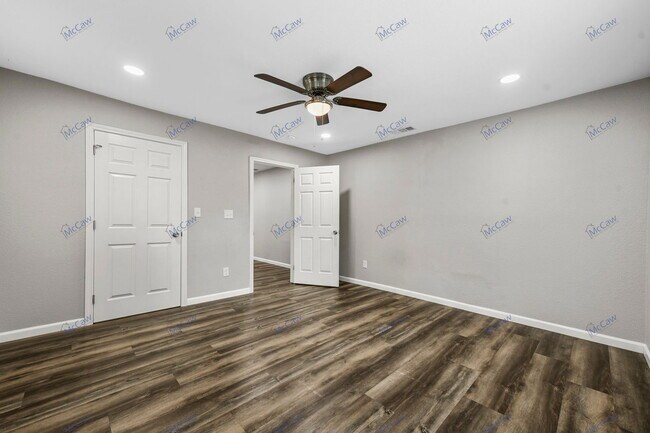 Building Photo - 417 High School Ln