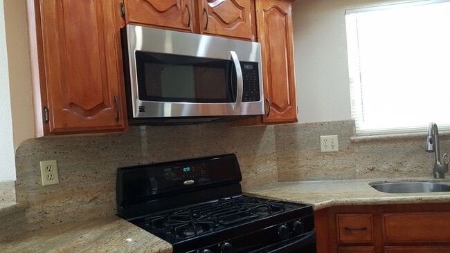 Building Photo - HEIGHTS AT WAILUNA - Single Family 3 bdrm,...