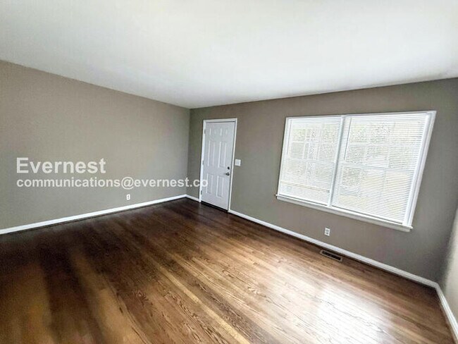 Building Photo - 920 80th St S