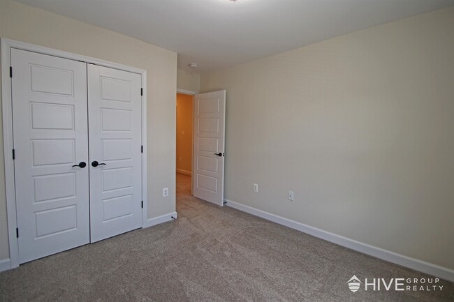 Building Photo - 1423 Palomino Trl