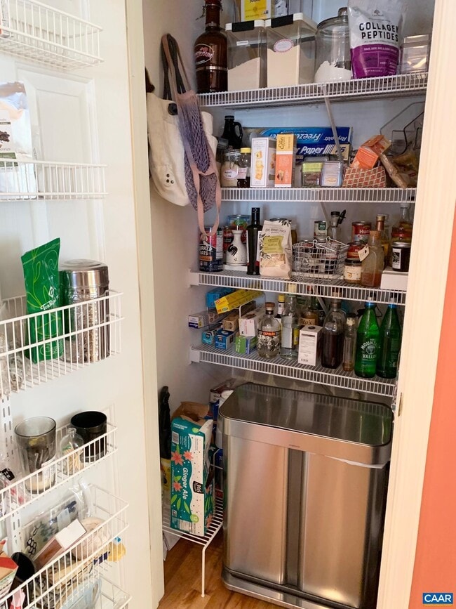 Building Photo - 112 Old Fifth Cir