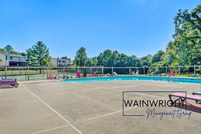 Building Photo - 7213 Peppervine Ct