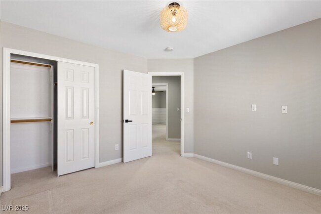 Building Photo - 9704 Cameo Rose Ln