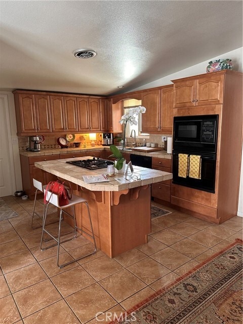 Building Photo - 43815 Marigold Dr