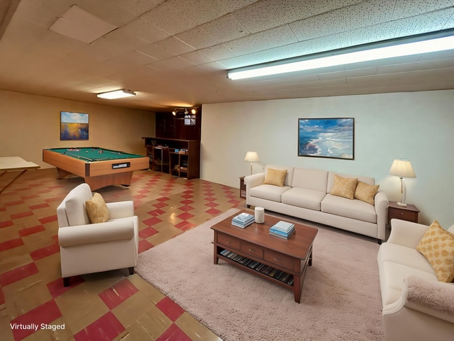 Building Photo - 4 Bedroom Ranch House - Prime Location Minutes from Cherry Creek!