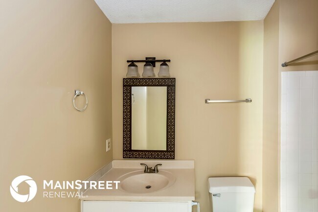 Building Photo - 7185 Stonegate Blvd