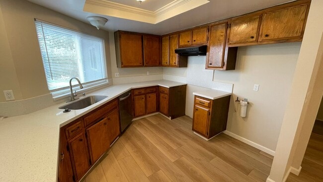 Building Photo - Beautifully updated 3 bedroom, 2 bathroom home in Bay Point