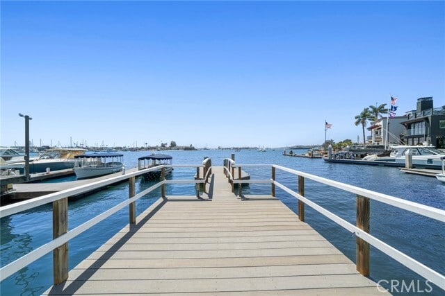 Building Photo - 112 S Bay Front