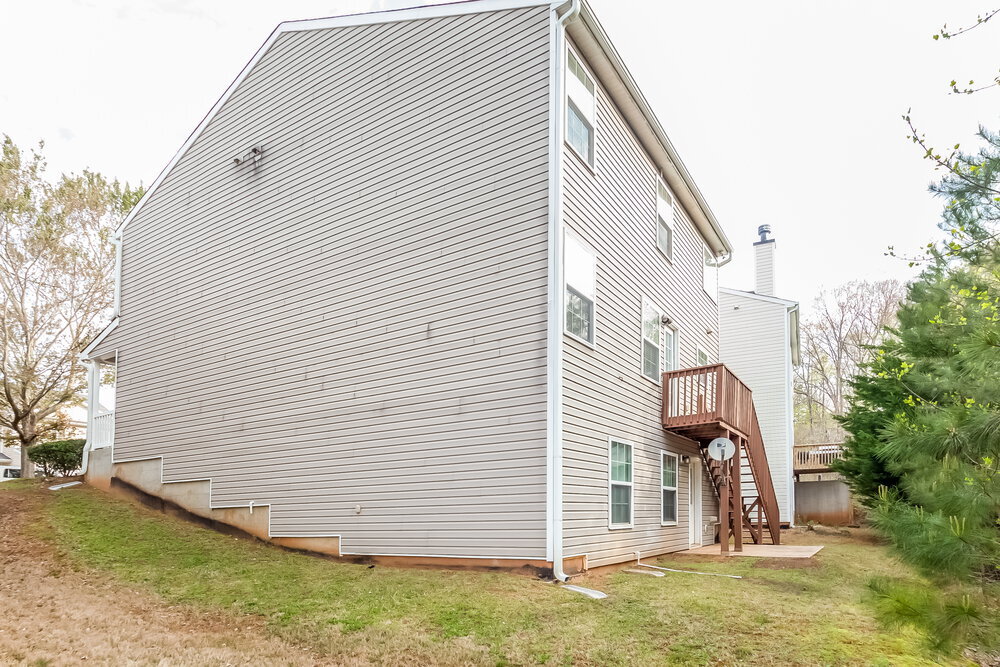 Building Photo - 2720 Mayfair Dr