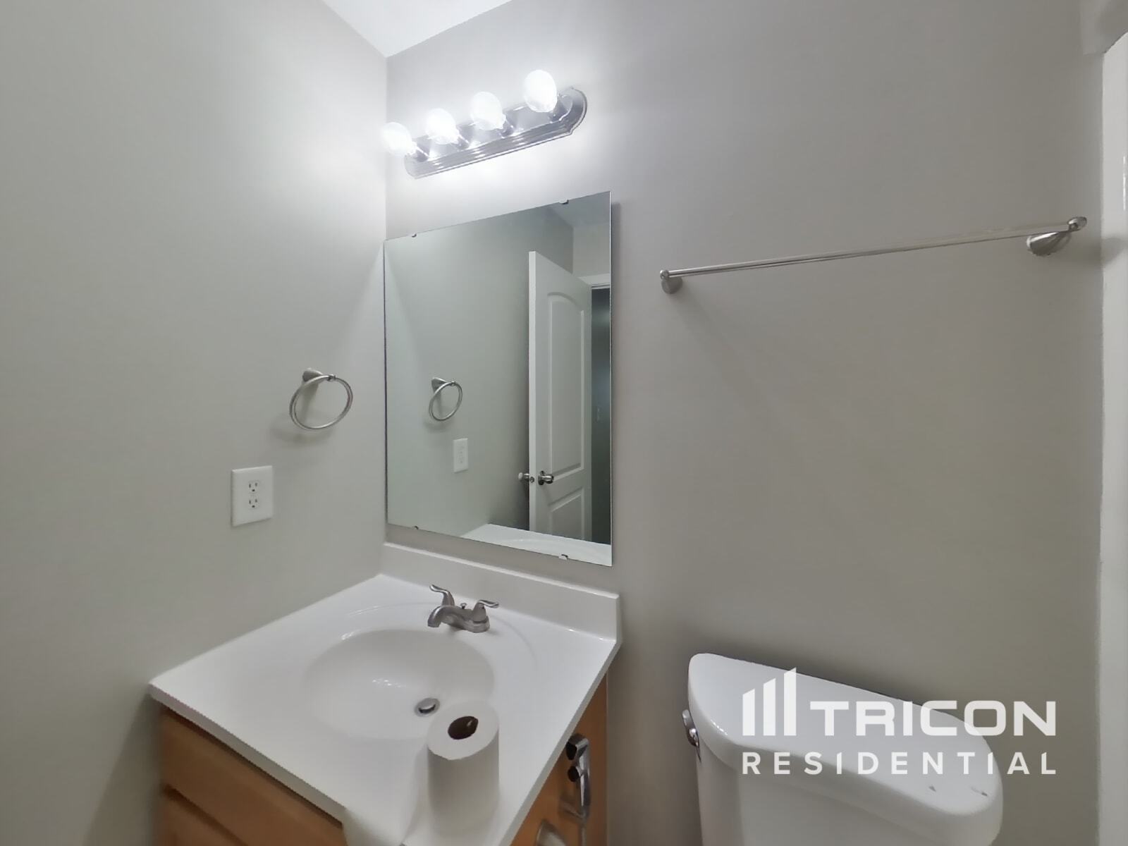 Building Photo - 7328 Mosaic Dr
