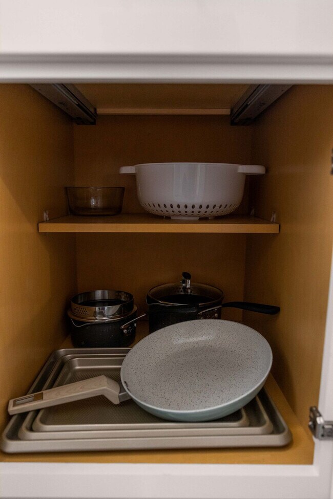 Building Photo - 120 4th Ave N