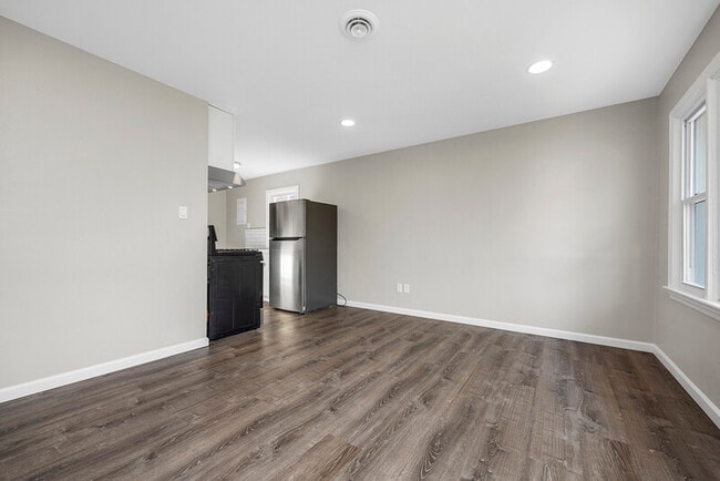 Building Photo - 3104 St Joachim Ln