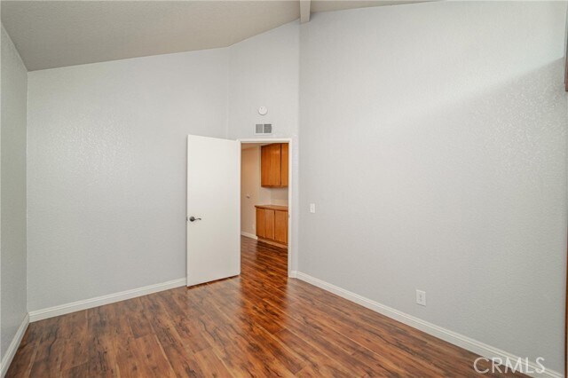 Building Photo - 11123 Woodview Dr