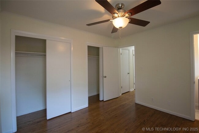 Building Photo - 5678 S Yorktown Pl