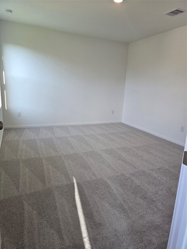 Building Photo - 25272 Leather Leaf Ct