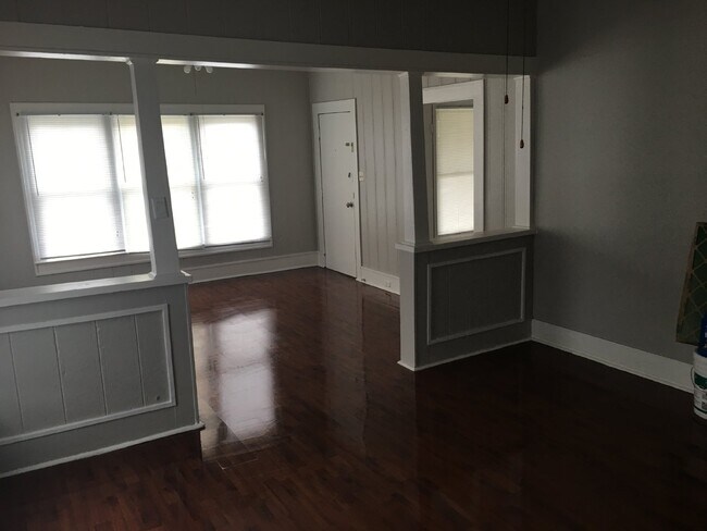 Building Photo - 1600 Aggie Rd