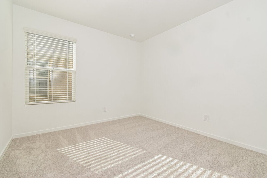 Building Photo - 1285 Wedge Leaf Ln