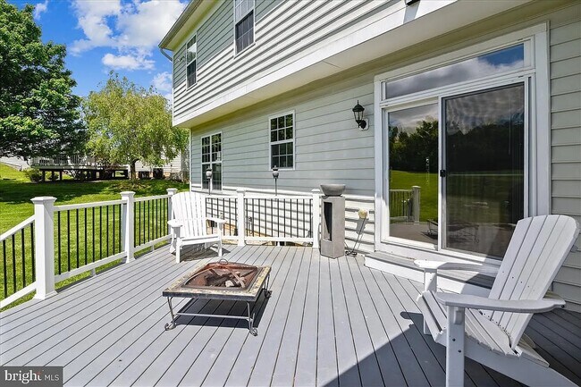 Building Photo - 40883 Meadow Vista Pl