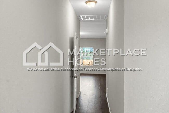 Building Photo - 11621 S 277th E Ave