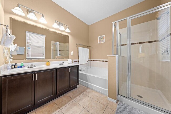 Building Photo - 4704 Ruby Red Ln