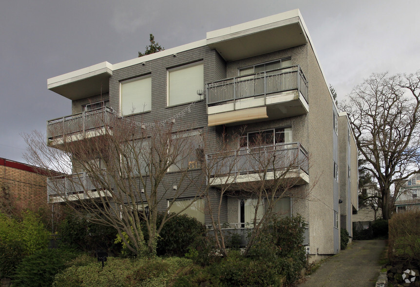 Primary Photo - Charming 1-Bedroom in Capitol Hill – Flexi...