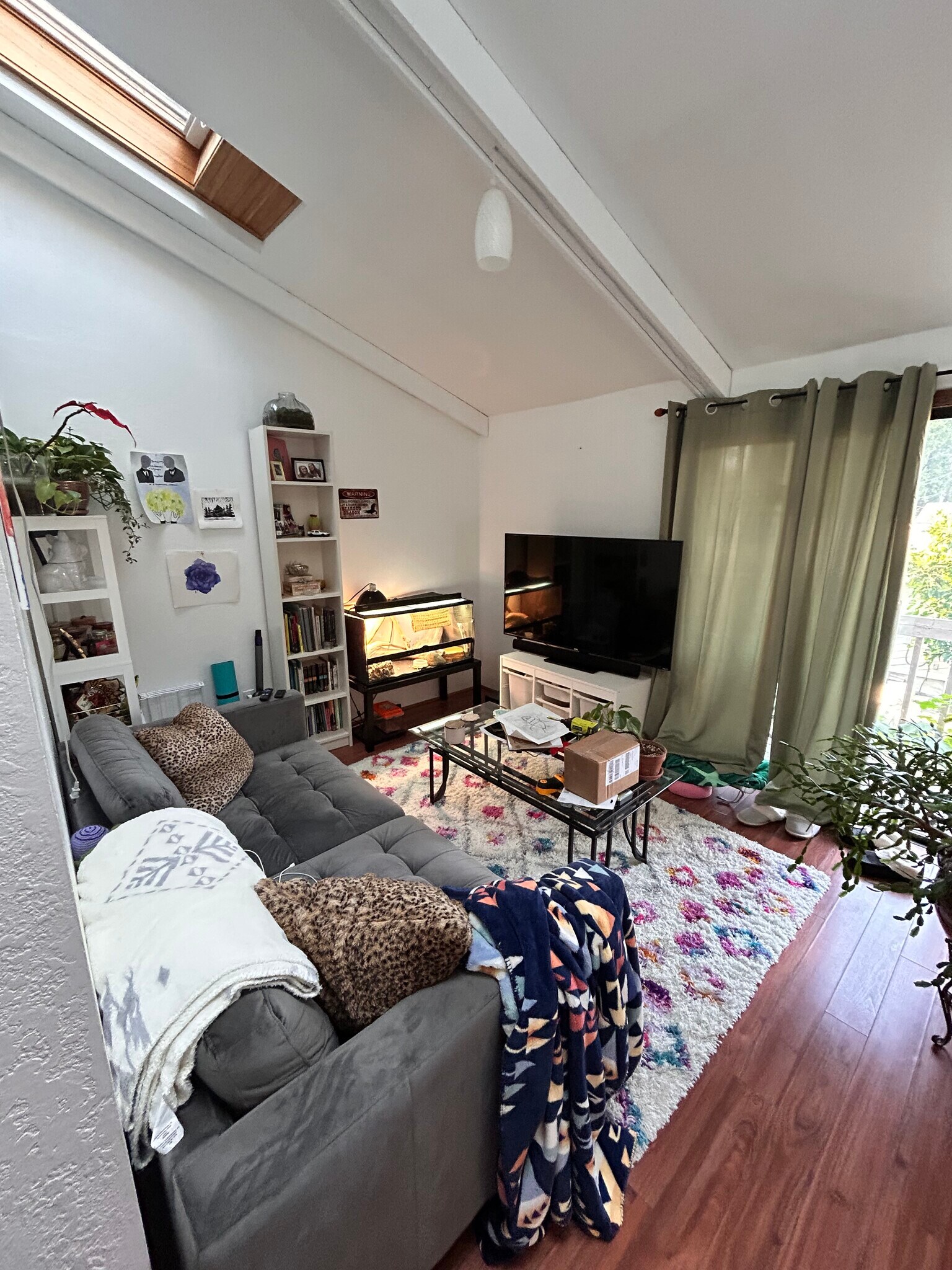 Living Room with balcony - 2122 Dickinson Ave NW