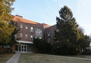 Building Photo - 555 Front Street