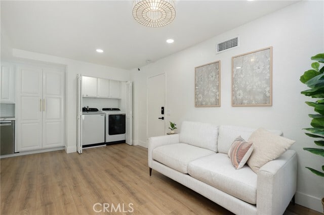 Building Photo - 2332 Aspen St