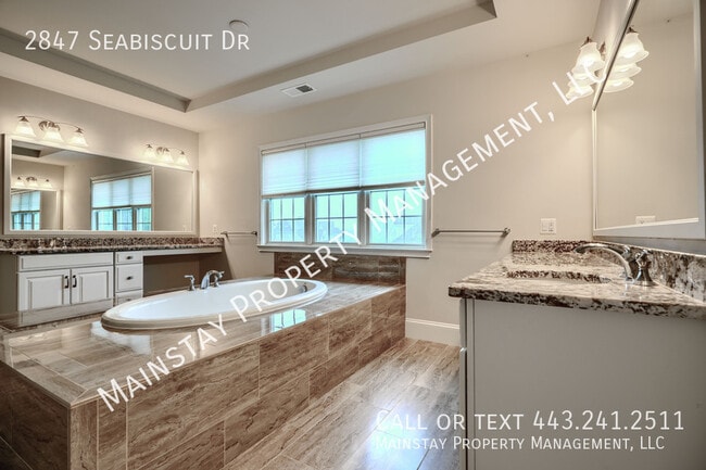 Building Photo - 2847 Seabiscuit Dr