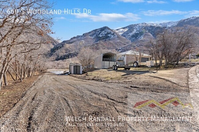 Building Photo - Spacious Single-Family Home in Woodland Hills