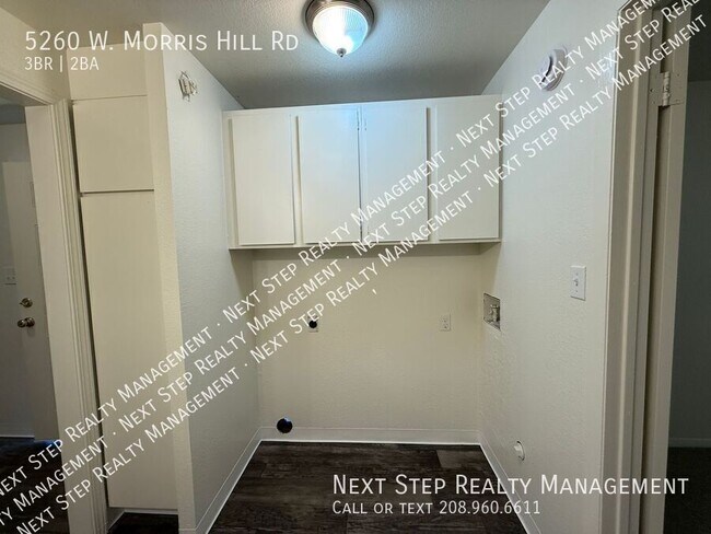Building Photo - 5260 W Morris Hill Rd