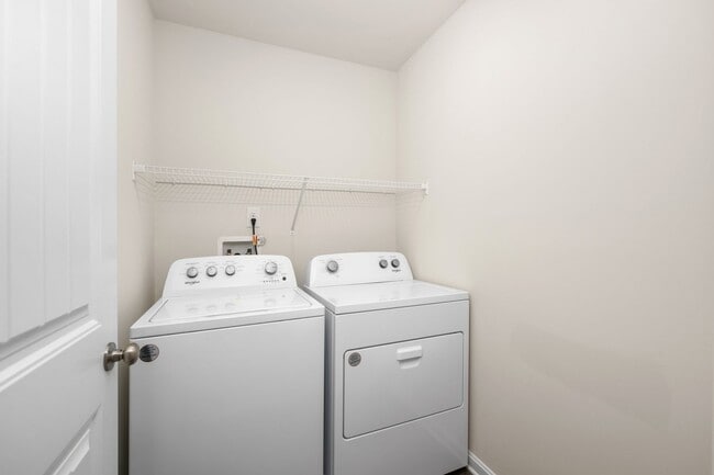 Building Photo - Beautiful 4-bedroom, 2.5 bath home for rent near Magnolia, DE. $2,400.00/month