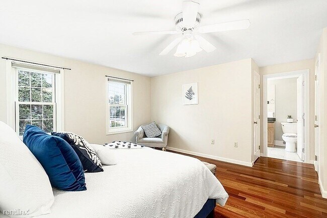 Building Photo - 2 br, 3 bath House - 17 Highland Ct