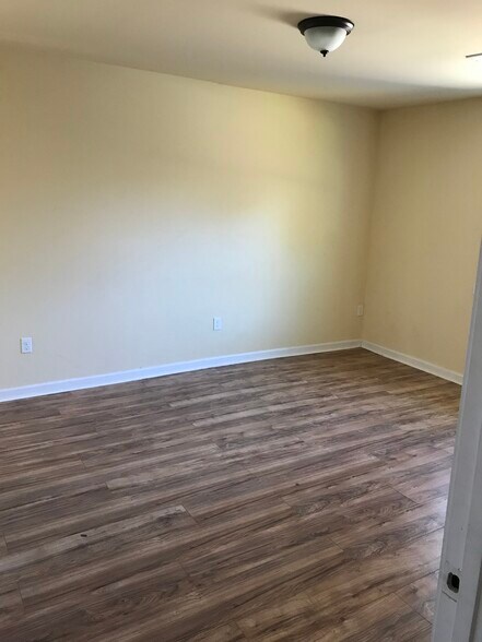 Bedroom 2 - 2588 wren cir