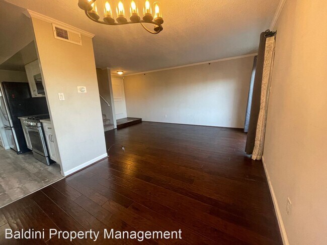 Building Photo - 3 br, 1.5 bath House - 2360 Greendale Drive