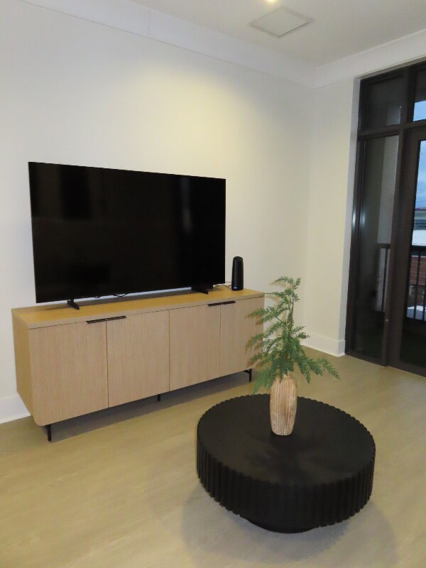 Building Photo - 222 S Caldwell St