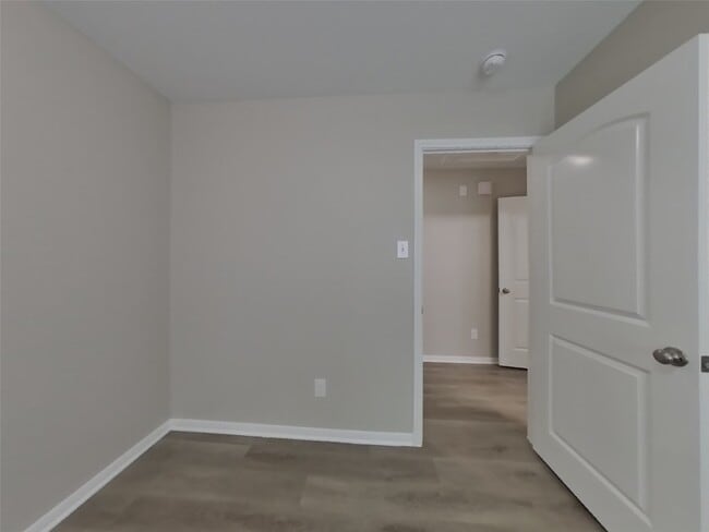 Building Photo - 308 Summer Horse Dr