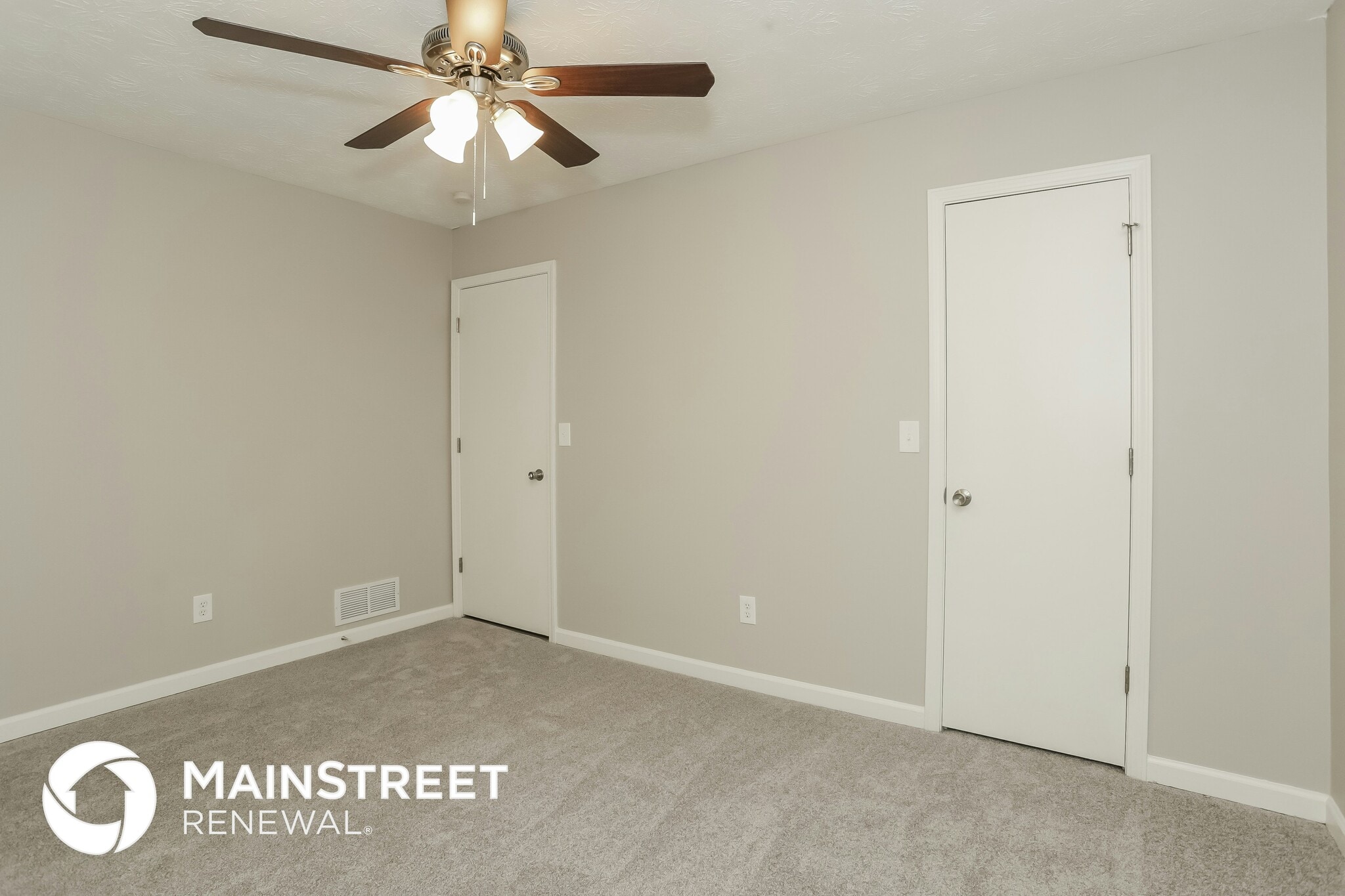 Building Photo - 3385 Revere Cir