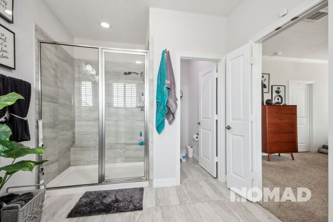 Building Photo - Spacious 4BA House in Manvel