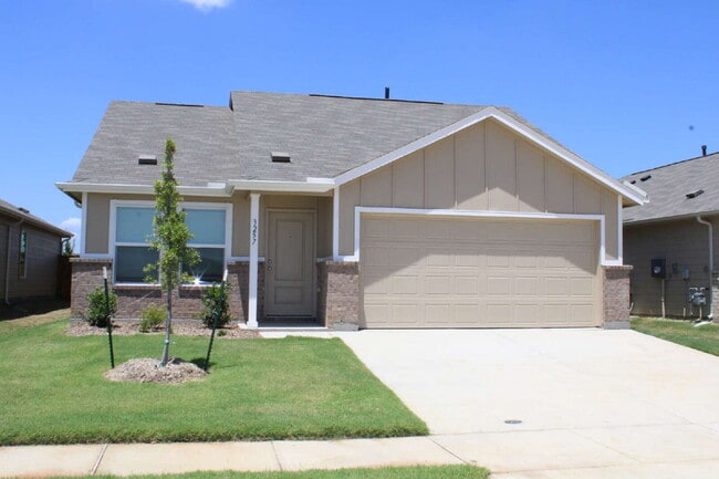 Building Photo - 3257 Kiso Pkwy