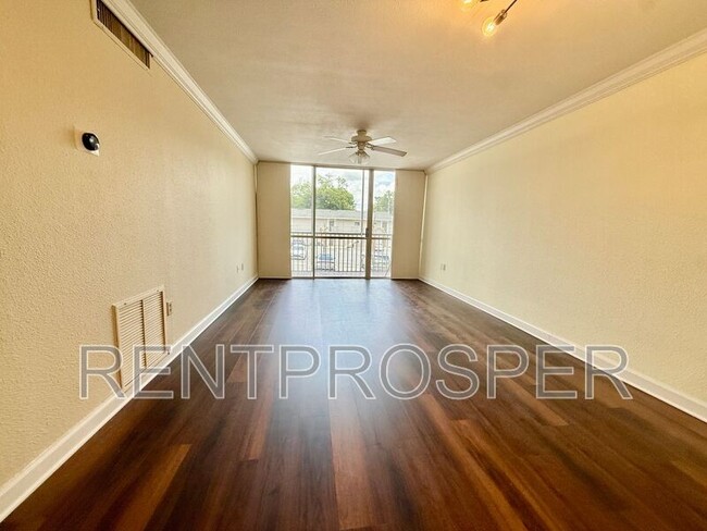 Building Photo - 1100 Delaney Ave