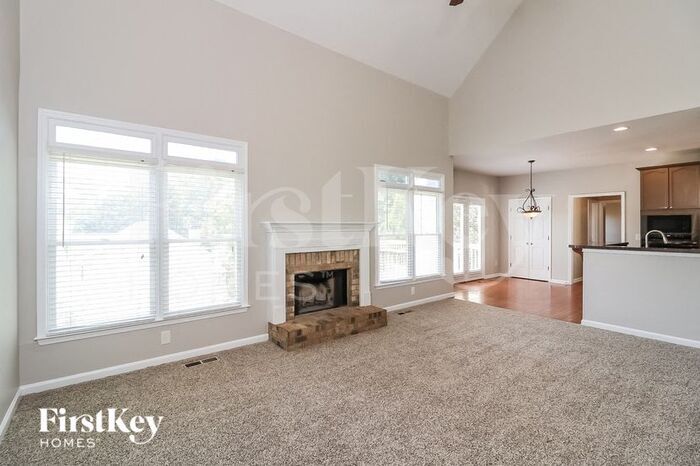 Building Photo - 166 Crestview Dr